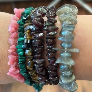 6 stone bead bracelets 5 are stretch one is spring clasp.